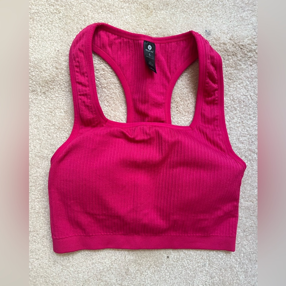 cropped tank/sports bra
